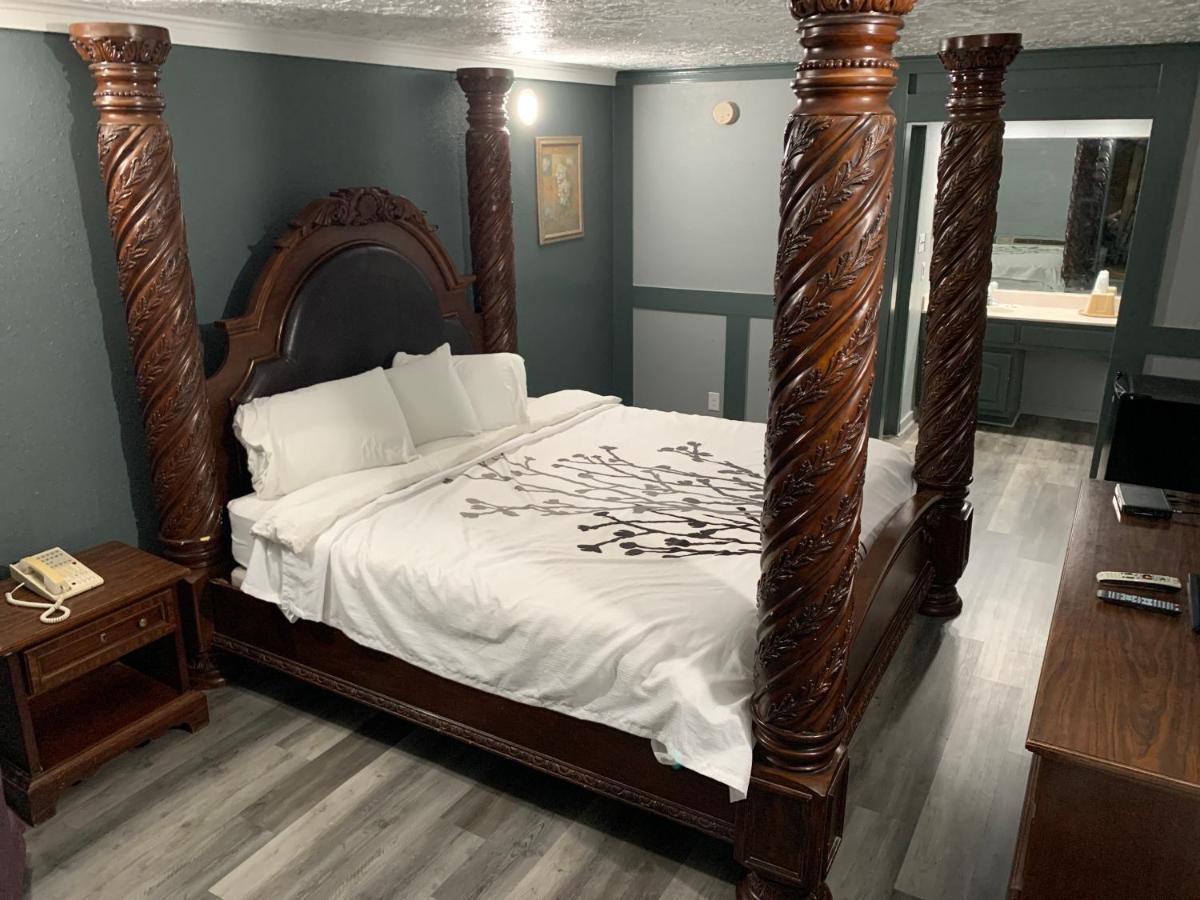 Stratford Inn Тилер Екстериор снимка