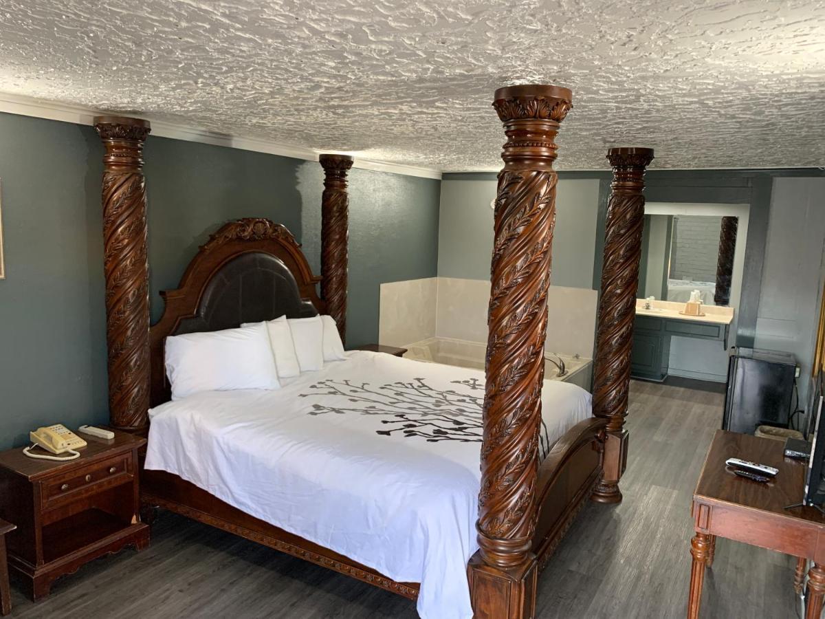 Stratford Inn Тилер Екстериор снимка