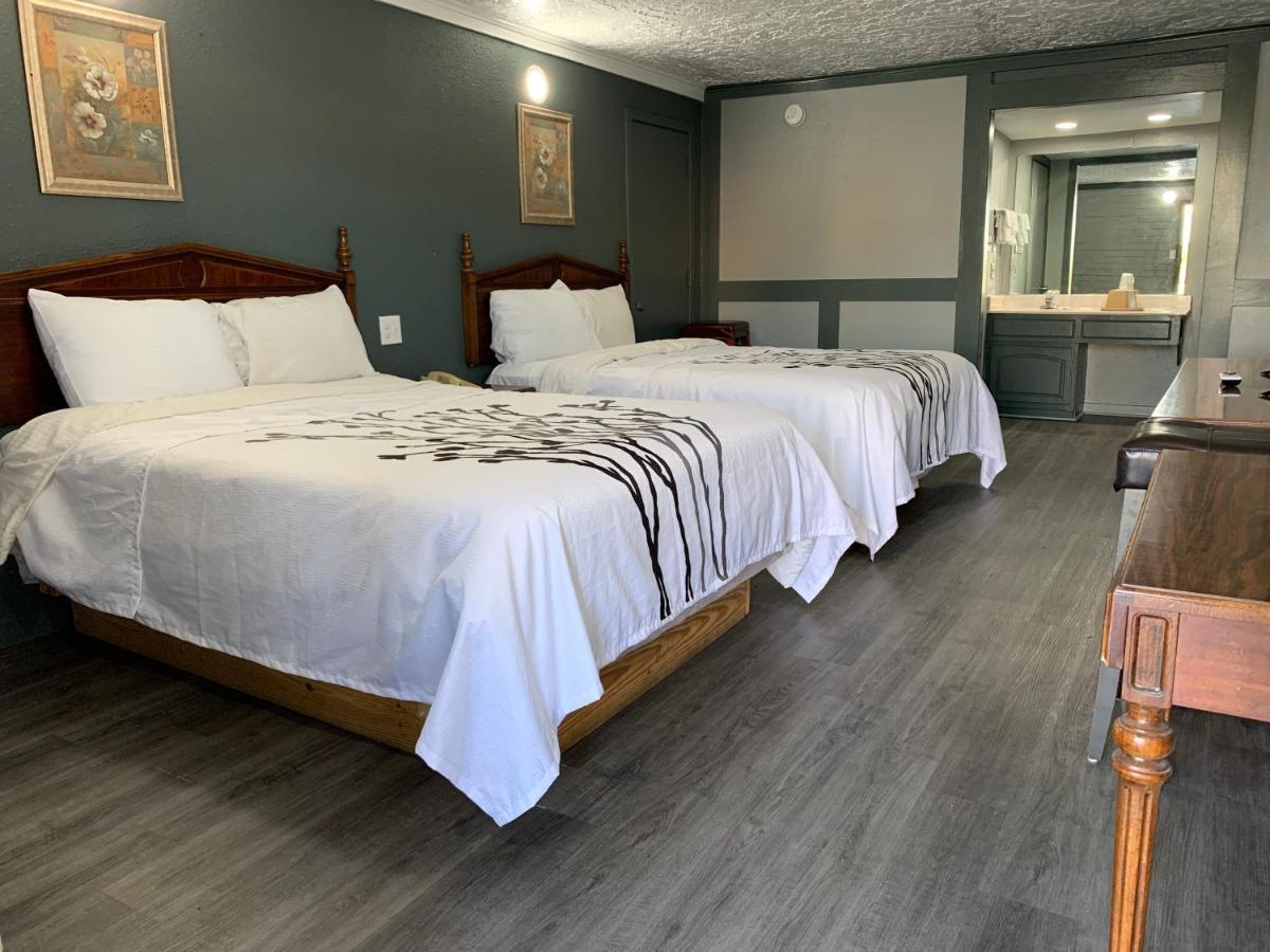 Stratford Inn Тилер Екстериор снимка